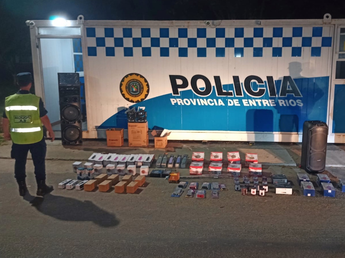 Paso Telégrafo: incautan mercadería extranjera valuada en casi $5 millones